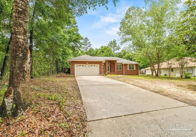Photo 2 of Single family home for sale at 6634 Yellow Hl Dr, Milton, FL 32583 | MLS# 684777 | Listing updated on 2026-10-06