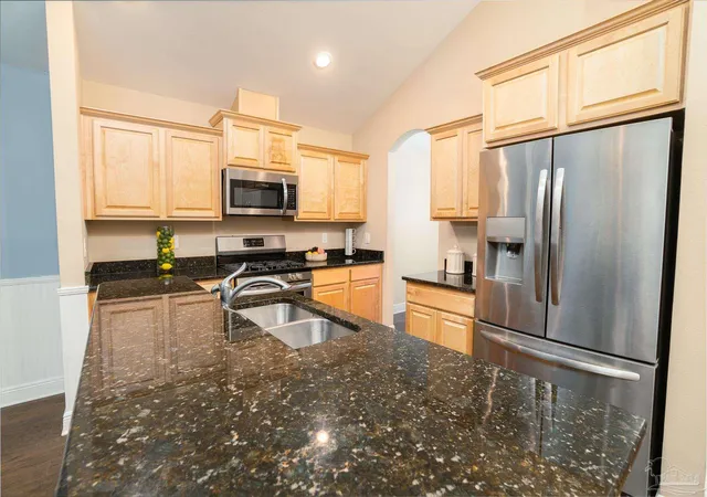 Photo 3 of Single family home for sale at 5614 Dunridge Dr, Milton, FL 32571 | MLS# 680989 | Listing updated on 2026-07-08