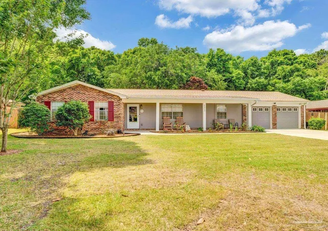 Photo 2 of Sale Pending at 8303 Lyric Dr, Pensacola, FL 32514 | MLS# 681587 | Listing updated on 2026-09-17