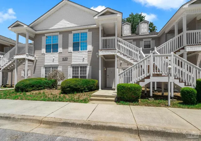 2nd image of 7101 Joy St, Pensacola, FL 32504