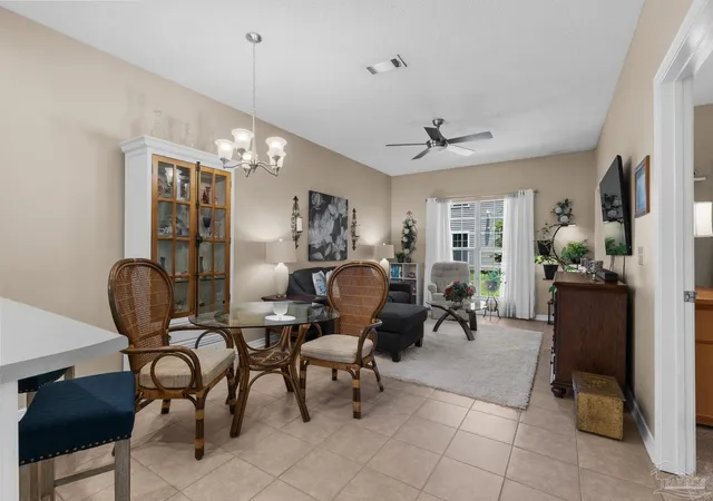 4th image of 7101 Joy St #k3, Pensacola, FL 32504 | MLS# 685704