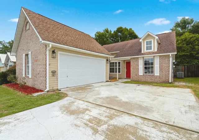 Photo 1 of Single family home for sale at 8220 Lode Star Ave, Pensacola, FL 32514 | MLS# 684553 | Listing updated on 2026-08-14