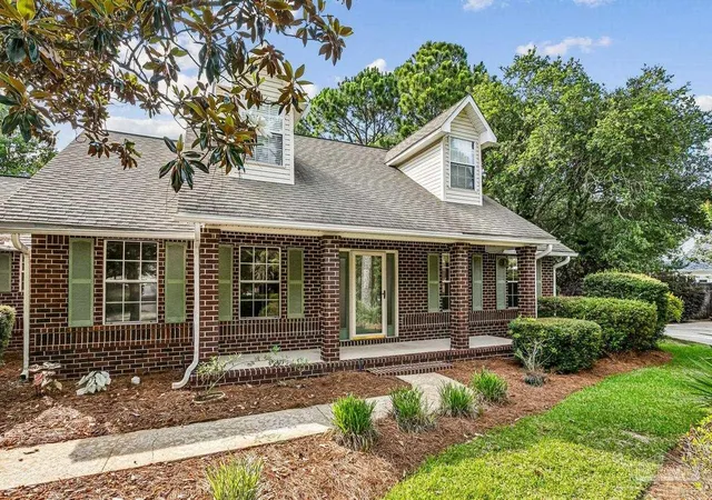 Photo 4 of Single family home for sale at 4266 Brevity Blvd, Gulf Breeze, FL 32563 | MLS# 682963 | Listing updated on 2026-09-11