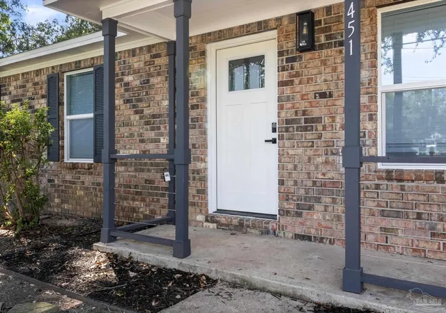 Photo 4 of Single family home for sale at 451 10 Mile Rd, Pensacola, FL 32534 | MLS# 687985 | Listing updated on 2026-09-29