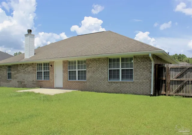 Homes for sale in Pensacola, FL | 1471 Watkins Trl, Pensacola, FL 32506 | MLS# 685590