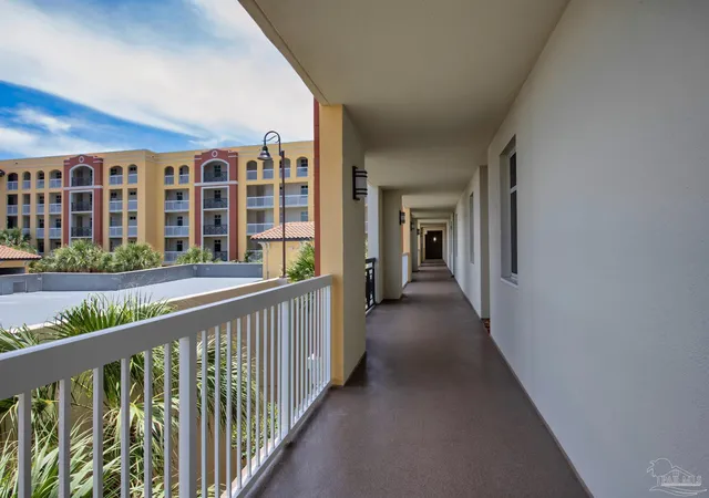 Homes for sale in Fort Walton Beach, FL | 1150 Santa Rosa Blvd, Fort Walton Beach, FL 32548 | Houzeo