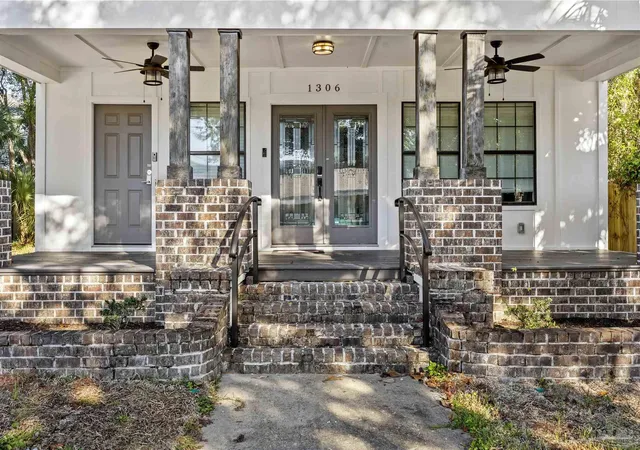 42nd image of 1306 E Gonzalez St, Pensacola, FL 32501 | MLS# 683634