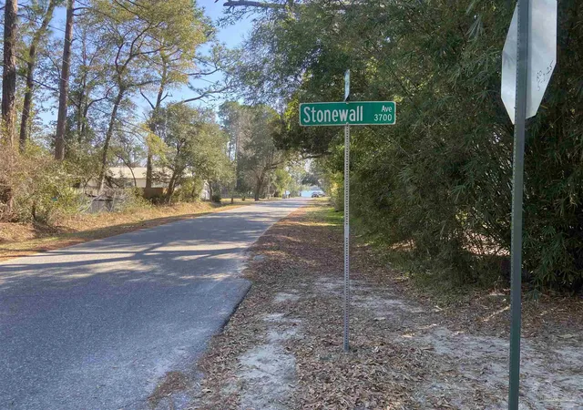 4th image of 3710 Stonewall Ave, Pensacola, FL 32507 | MLS# 677942
