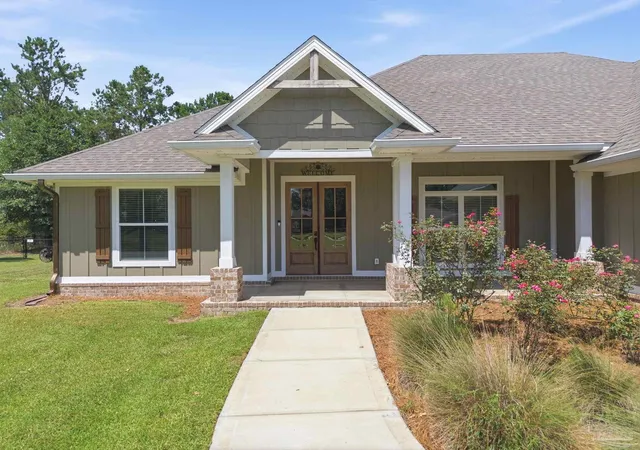 Photo 4 of Single family home for sale at 9242 Sage Forest Ln, Milton, FL 32571 | MLS# 685386 | Listing updated on 2026-09-03