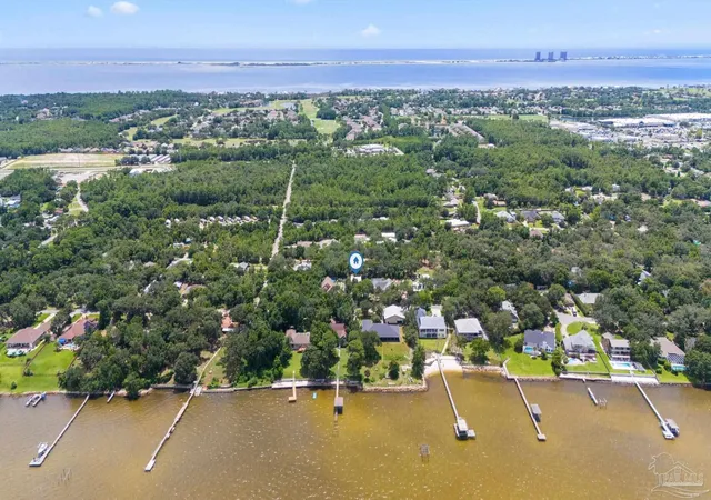 42nd image of 4023 Sandy Bluff Dr, Gulf Breeze, FL 32563 | MLS# 670767