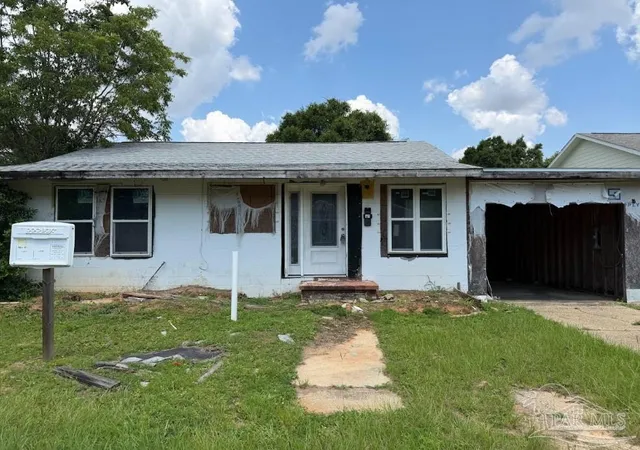 1st image of 1203 N C St, Pensacola, FL 32501 | MLS# 685286