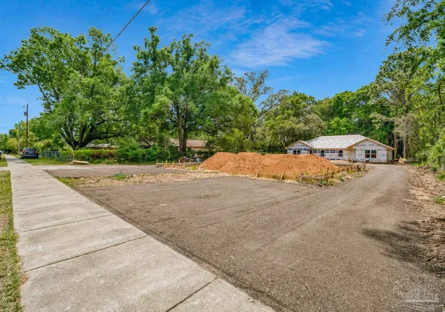 3rd image of 6321 Denver Ave, Pensacola, FL 32526 | MLS# 681554