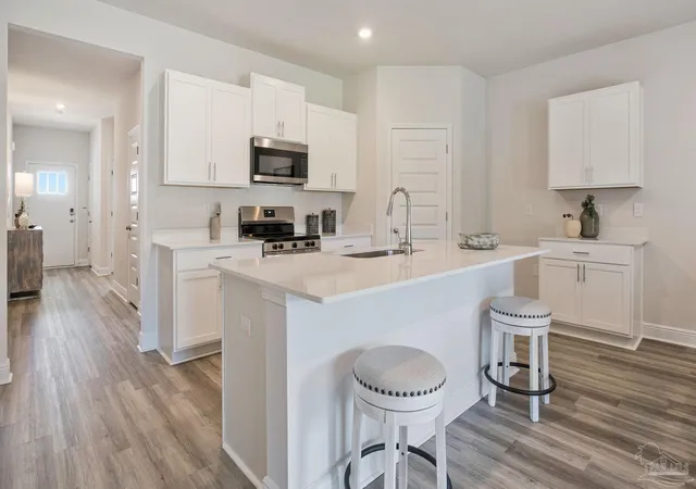 2nd image of 8074 Fox Hunt Dr, Milton, FL 32583 | MLS# 682947