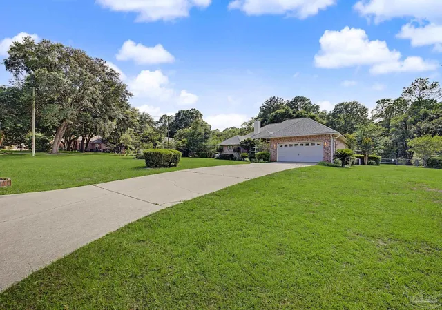 Homes for sale in Pace, FL | 5775 Whispering Woods Dr, Pace, FL 32571 | MLS# 684206