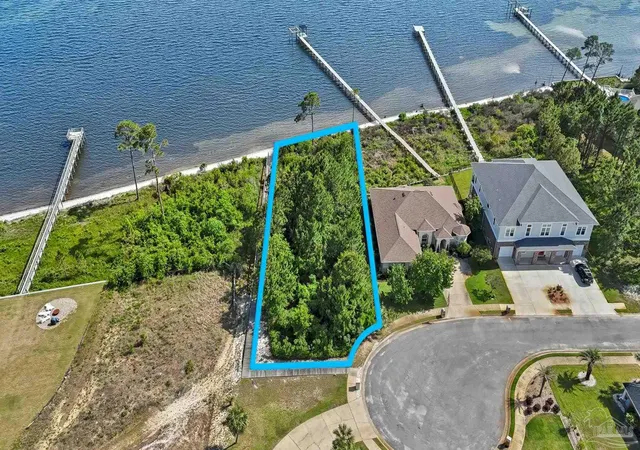 Photo 3 of Land for sale at 7475 Soundshore Dr, Navarre, FL 32566 | MLS# 663314 | Listing updated on 2026-04-10