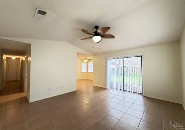4th image of 846 Amberway Dr, Pensacola, FL 32506 | MLS# 679196