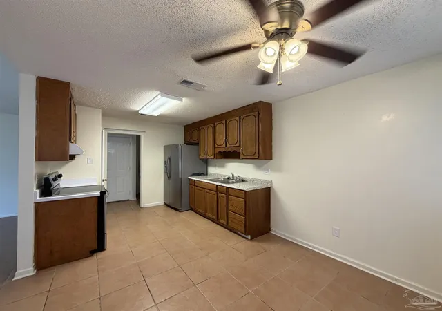 5th image of 846 Amberway Dr, Pensacola, FL 32506 | MLS# 679196