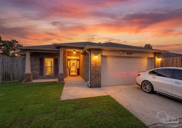 2nd image of 8193 Sierra St, Navarre, FL 32566 | MLS# 685493