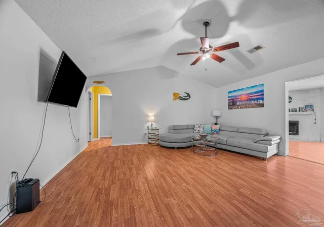 Photo 3 of Single family home for sale at 6859 Liberty St, Navarre, FL 32566 | MLS# 681140 | Listing updated on 2026-07-30