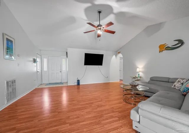 Photo 3 of Single family home for sale at 6859 Liberty St, Navarre, FL 32566 | MLS# 681140 | Listing updated on 2026-07-30