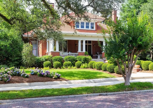 2nd image of 116 W De Soto St, Pensacola, FL 32501 | MLS# 683896