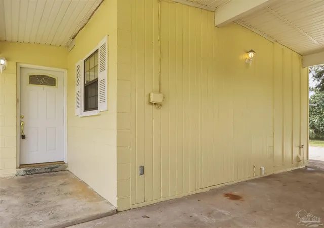 Homes for sale in Pensacola, FL | 101 Vanderbilt Rd, Pensacola, FL 32506 | MLS# 685337