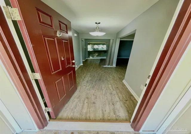 2nd image of 7470 Steeplechase Blvd, Pensacola, FL 32526 | MLS# 678892