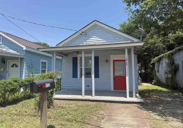 Homes for sale in Pensacola, FL | 812 N D St, Pensacola, FL 32501 | MLS# 685366