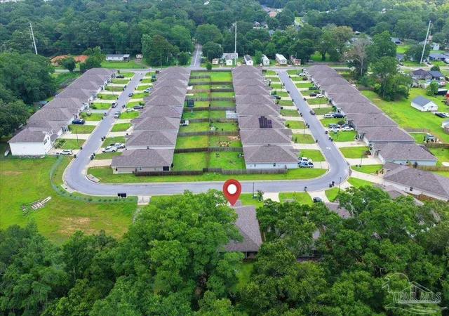 2nd image of 981 Lovebird Ct, Pensacola, FL 32534 | MLS# 684747
