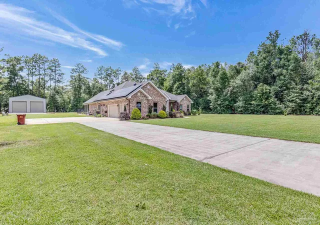 Photo 2 of Single family home for sale at 6681 Briarwood Ave, Milton, FL 32570 | MLS# 684857 | Listing updated on 2026-09-25