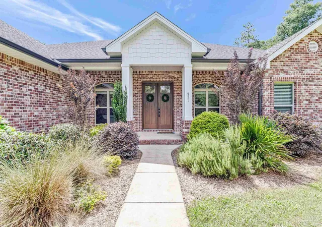 Photo 3 of Single family home for sale at 6681 Briarwood Ave, Milton, FL 32570 | MLS# 684857 | Listing updated on 2026-09-25