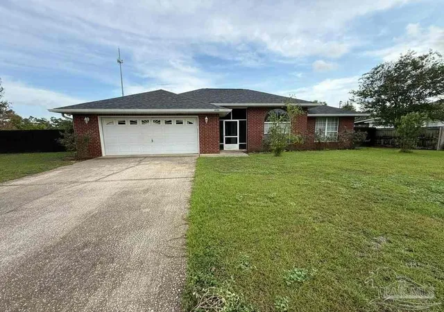 Photo 1 of Sale Pending at 7777 Sandstone St, Navarre, FL 32566 | MLS# 688083 | Listing updated on 2026-09-17