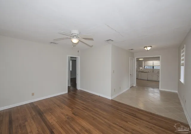 5th image of 211 Berry Rd, Pensacola, FL 32507 | MLS# 684129