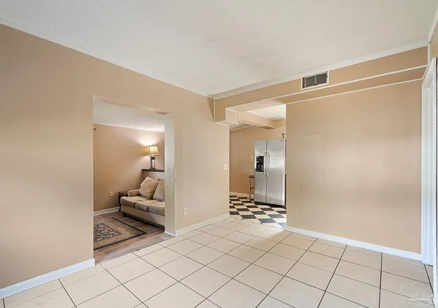 5th image of 107 W Madison Dr, Pensacola, FL 32505 | MLS# 663743