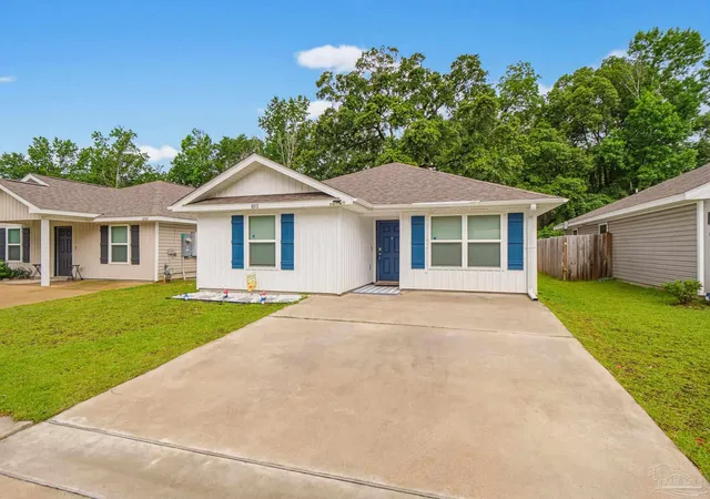 Photo 2 of Single family home for sale at 8511 Doris Ave, Pensacola, FL 32534 | MLS# 684735 | Listing updated on 2026-08-31