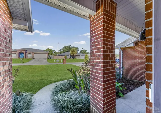 3rd image of 2165 Liberty Loop Rd, Cantonment, FL 32533 | MLS# 683023