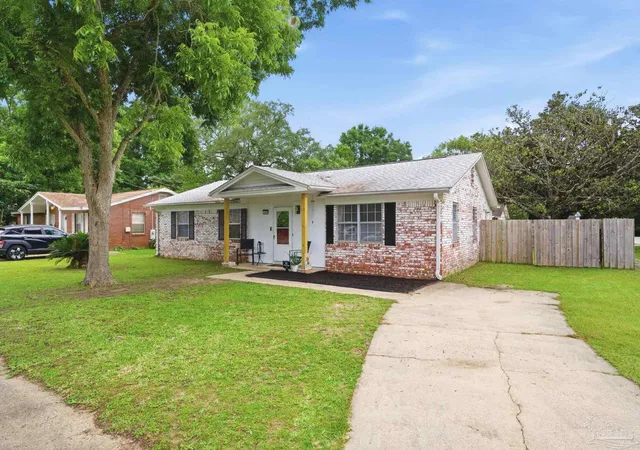 3rd image of 3283 Fresno Ave, Pensacola, FL 32526 | MLS# 682733