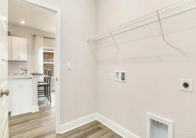 31st image of 2130 Aqua St, Gulf Breeze, FL 32563 | MLS# 682198