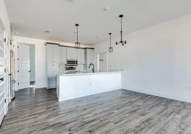 Photo 3 of Single family home for sale at 1409 Madelyn Woods Dr, Pensacola, FL 32506 | MLS# 677516 | Listing updated on 2026-09-30