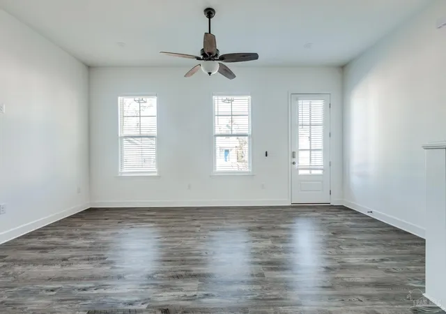 Photo 4 of Single family home for sale at 1409 Madelyn Woods Dr, Pensacola, FL 32506 | MLS# 677516 | Listing updated on 2026-09-30