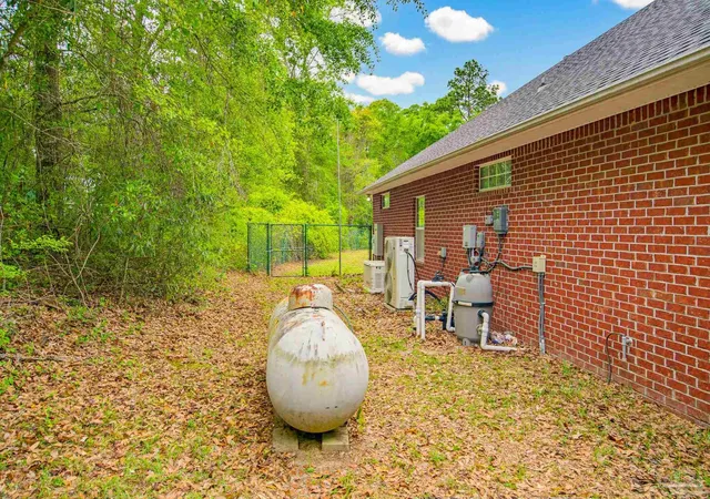 55th image of 2855 Walling Rd, Milton, FL 32570 | MLS# 680707