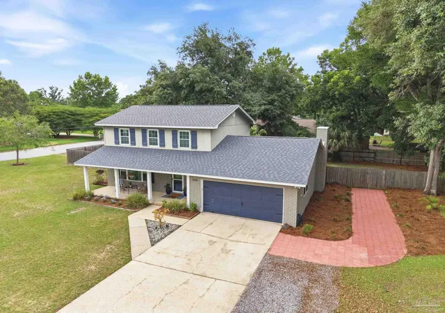 Photo 4 of Sale Pending at 3550 Marjean Dr, Pensacola, FL 32504 | MLS# 684184 | Listing updated on 2026-10-18