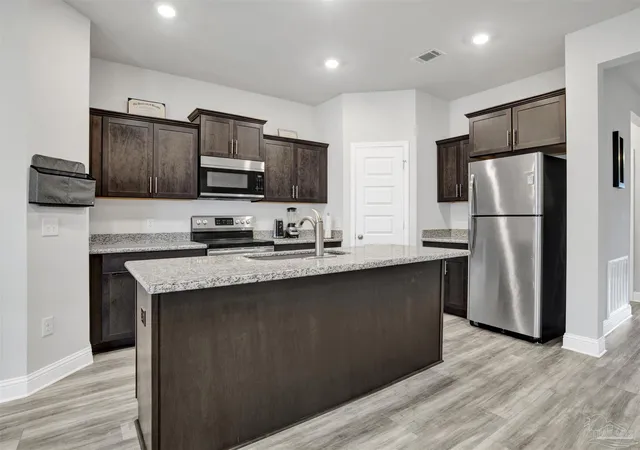 Photo 3 of Single family home for sale at 1641 Slate Dr, Cantonment, FL 32533 | MLS# 685705 | Listing updated on 2026-09-14