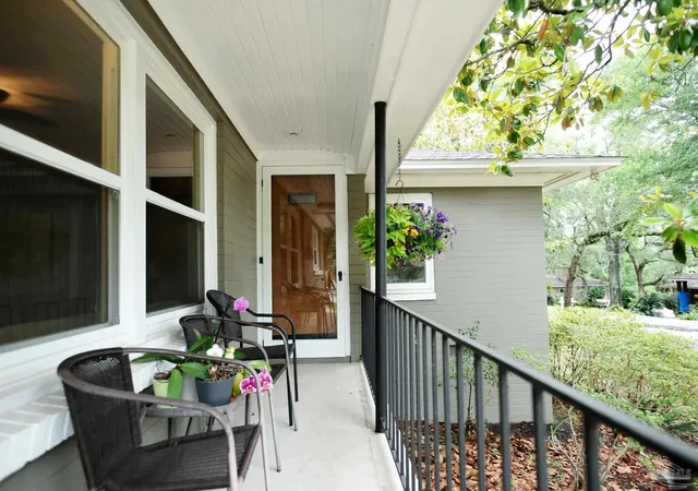 Photo 3 of Single family home for sale at 3333 N 17th Avenue, Pensacola, FL 32503 | MLS# 683100 | Listing updated on 2026-08-03