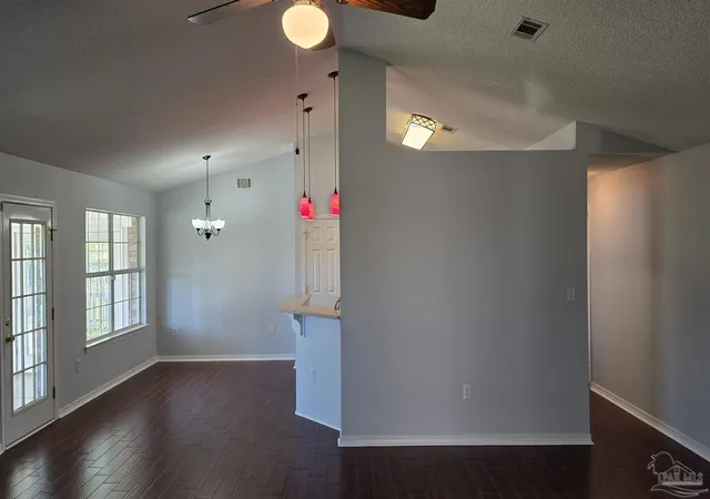 4th image of 10020 Parker Lake Cir, Navarre, FL 32566 | MLS# 684818