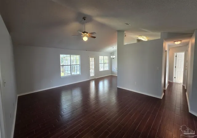 5th image of 10020 Parker Lake Cir, Navarre, FL 32566 | MLS# 684818