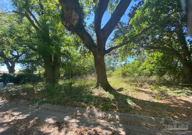 Photo 2 of Land for sale at 1401 N North St, Pensacola, FL 32502 | MLS# 683135 | Listing updated on 2026-05-23