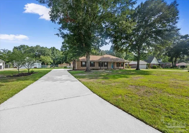 2nd image of 5245 Morgan Ridge Dr, Milton, FL 32570 | MLS# 685170