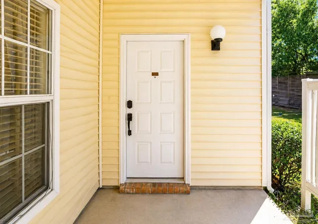 2nd image of 501 E Burgess Rd, Pensacola, FL 32504