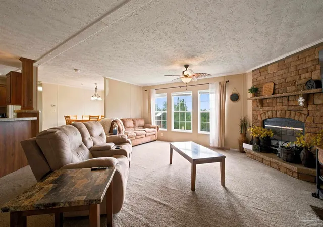 5th image of 439 Woodpecker Ln, Holt, FL 32564 | MLS# 685864